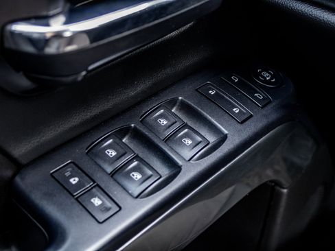 Used 2016 Chevrolet Silverado 1500 LT w/ All Star Edition image 33