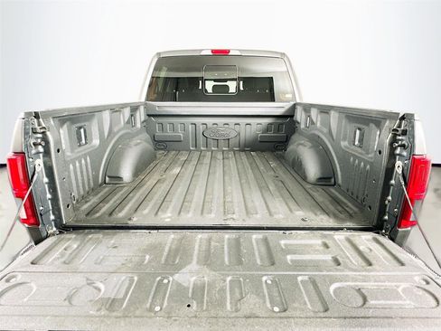 Used 2019 Ford F150 Lariat w/ Equipment Group 502A Luxury AWD/4WD image 26