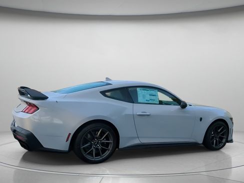 New 2026 Ford Mustang Dark Horse w/ Dark Horse Handlin Package RWD image 32