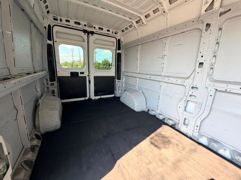 Used 2017 RAM ProMaster 2500 FWD image 18