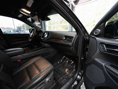 Used 2022 Dodge Durango GT image 25