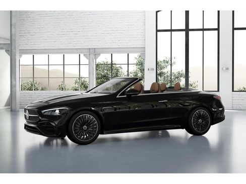 Certified 2025 Mercedes-Benz CLE 300 4MATIC Cabriolet image 37