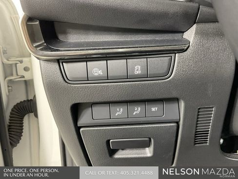 Certified 2025 MAZDA MAZDA3 s image 42