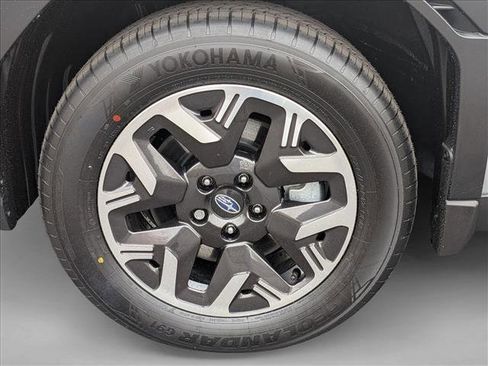 Certified 2026 Subaru Forester Premium AWD/4WD image 10