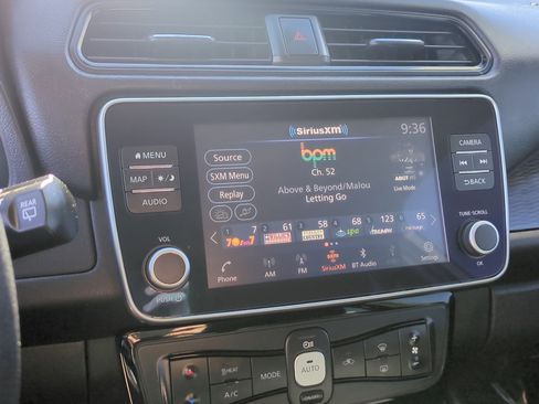 Used 2023 Nissan Leaf SV Plus image 24