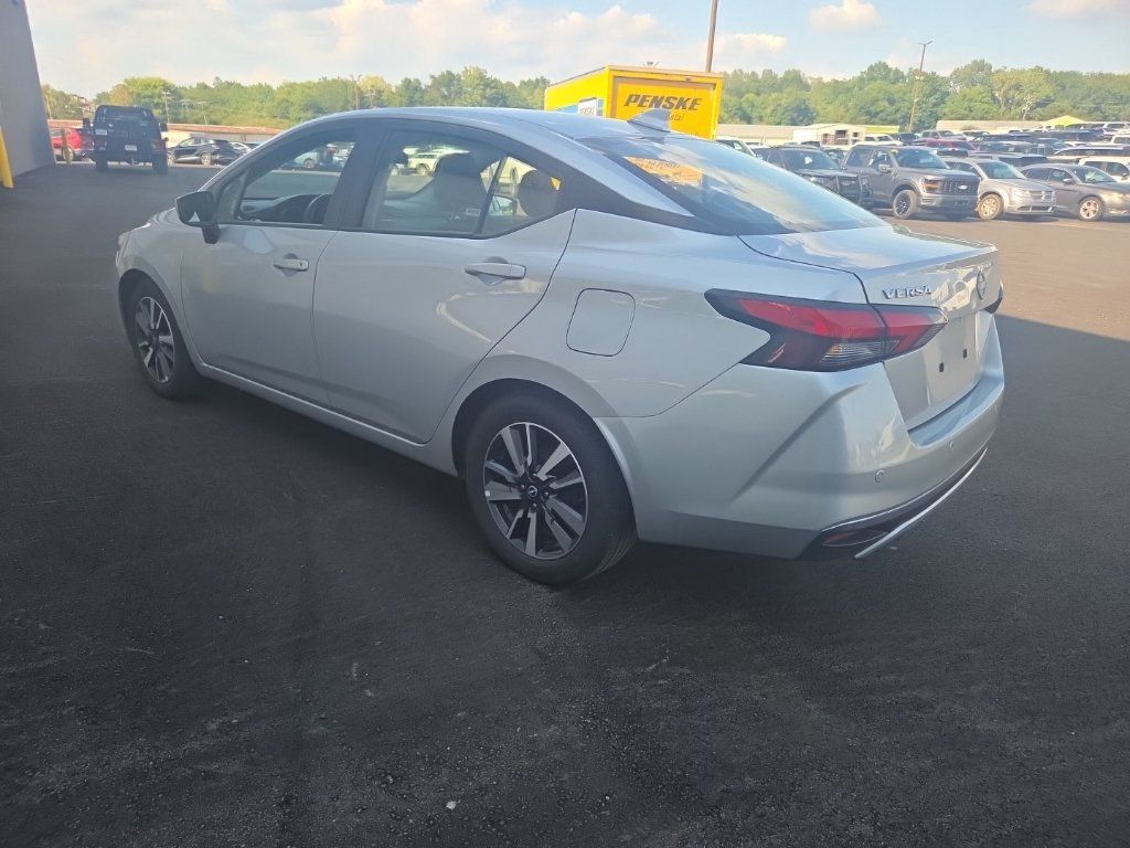 Used 2025 Nissan Versa SV FWD image 6