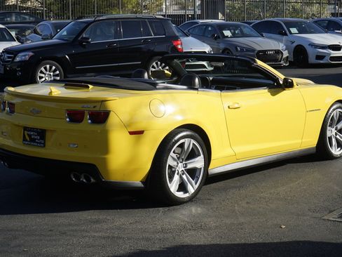 Used 2013 Chevrolet Camaro ZL1 RWD image 8