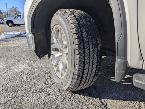 Certified 2020 GMC Sierra 1500 SLT w/ SLT Premium Plus Package image 38