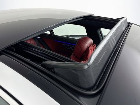 New 2026 Mercedes-Benz S 580 4MATIC Sedan image 21