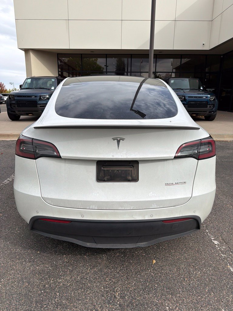 Used 2022 Tesla Model Y Performance AWD/4WD image 3