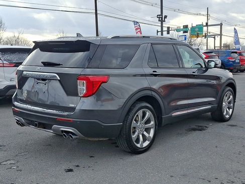 Certified 2020 Ford Explorer Platinum w/ Premium Technology Package image 6