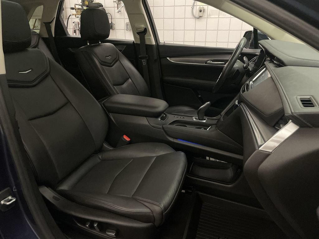 Used 2019 Cadillac XT5 Luxury AWD/4WD image 23