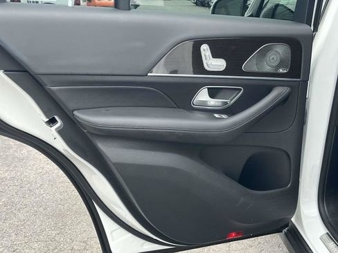 Used 2024 Mercedes-Benz GLE 350 GLE 350 w/ 3rd Row Seat Package image 18