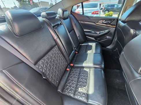 Used 2017 Nissan Maxima Platinum w/ Medallion Package image 17