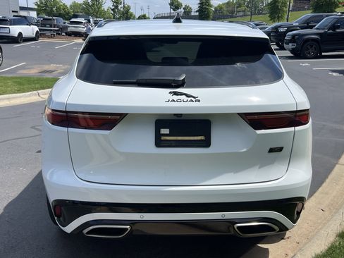 Certified 2026 Jaguar F-PACE R-Dynamic S AWD/4WD image 5