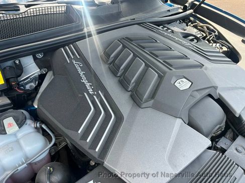 Used 2019 Lamborghini Urus AWD/4WD image 42