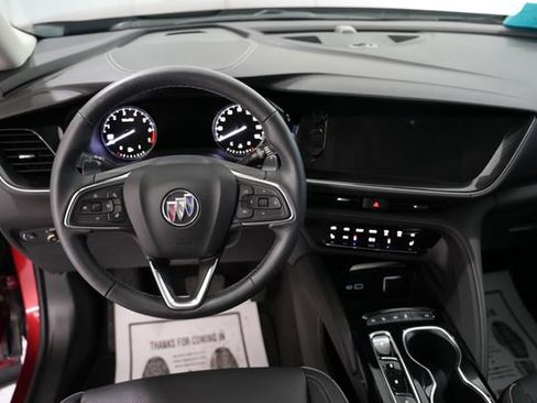 Used 2023 Buick Envision Essence image 16