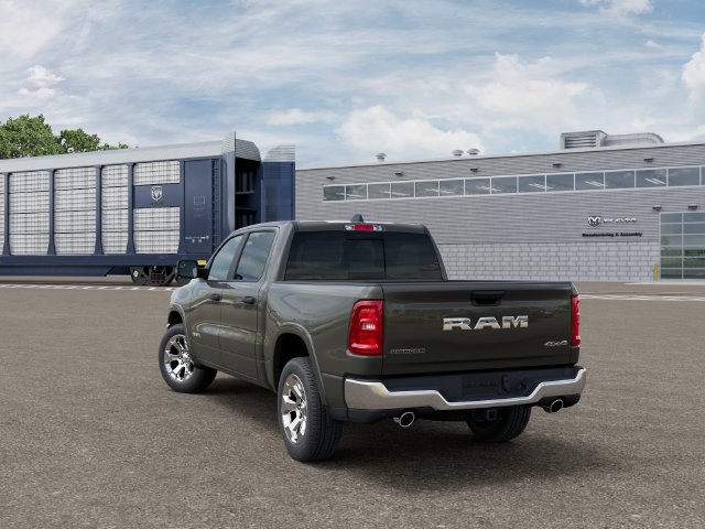 New 2027 RAM 1500 4x4 Crew Cab image 4