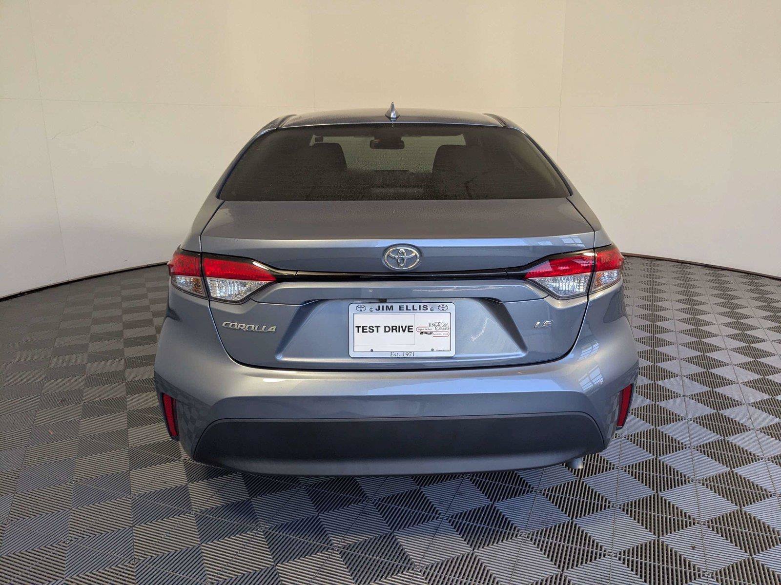 Used 2024 Toyota Corolla LE FWD image 6