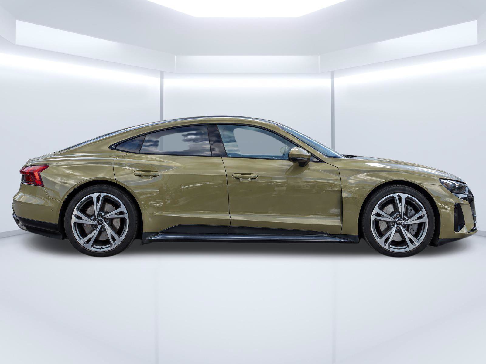 Used 2023 Audi e-tron GT Premium Plus w/ Executive Package AWD/4WD image 8