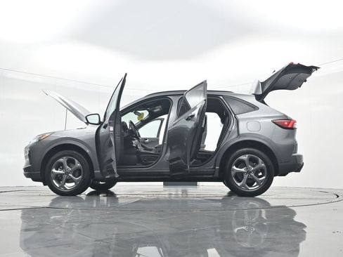 Used 2024 Ford Escape ST-Line image 47