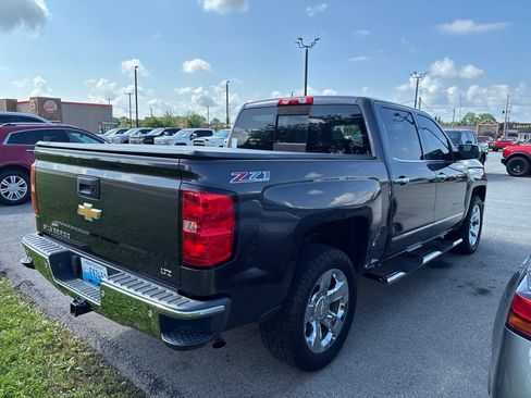Used 2015 Chevrolet Silverado 1500 LTZ Z71 w/ LTZ Plus Package AWD/4WD image 5