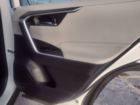 Used 2024 Toyota RAV4 XLE image 20