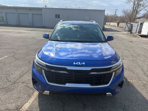 Used 2024 Kia Seltos S image 3