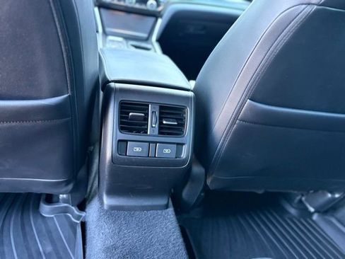 Used 2022 Honda Accord Sport image 17