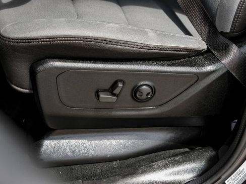 Used 2022 RAM 1500 Lone Star AWD/4WD image 35