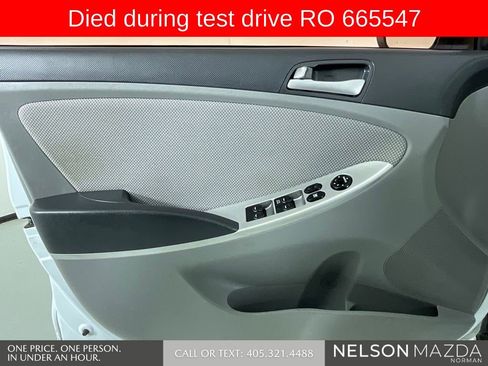 Used 2014 Hyundai Accent GS image 19