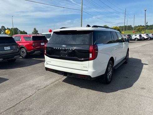 Used 2025 Ford Expedition Max Active RWD image 14