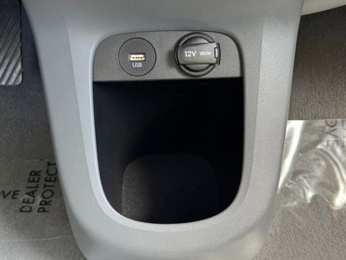 Used 2024 Hyundai Ioniq 5 SE image 28