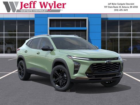 New 2026 Chevrolet Trax ACTIV w/ Driver Confidence Package FWD image 8