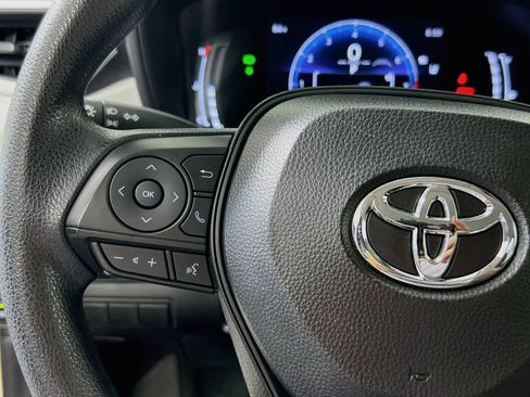 Used 2026 Toyota Corolla LE FWD image 16