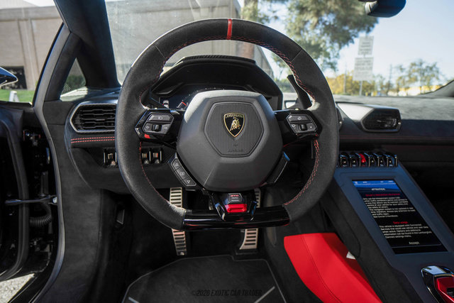 Used 2021 Lamborghini Huracan STO RWD image 51