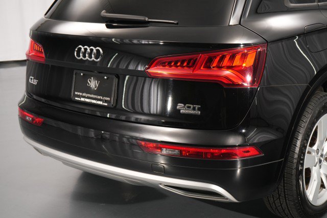 Used 2018 Audi Q5 2.0T Premium AWD/4WD image 11