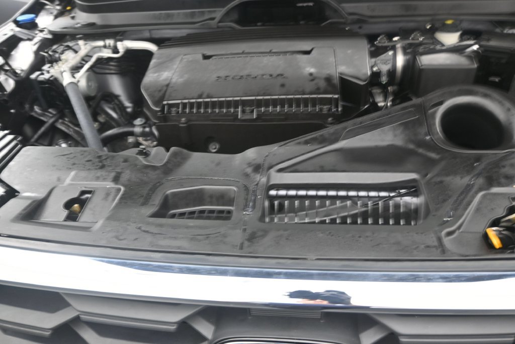 Used 2024 Honda Pilot EX-L image 16