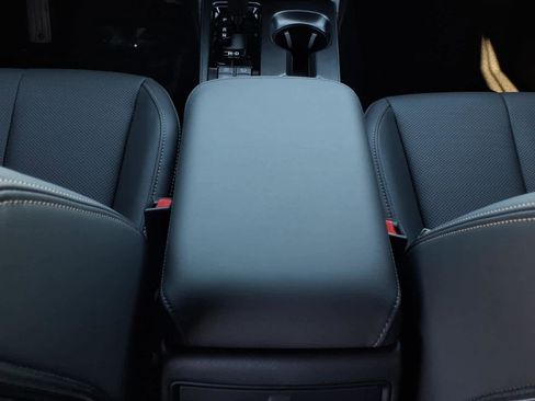 New 2026 Subaru Outback Limited XT AWD/4WD image 29