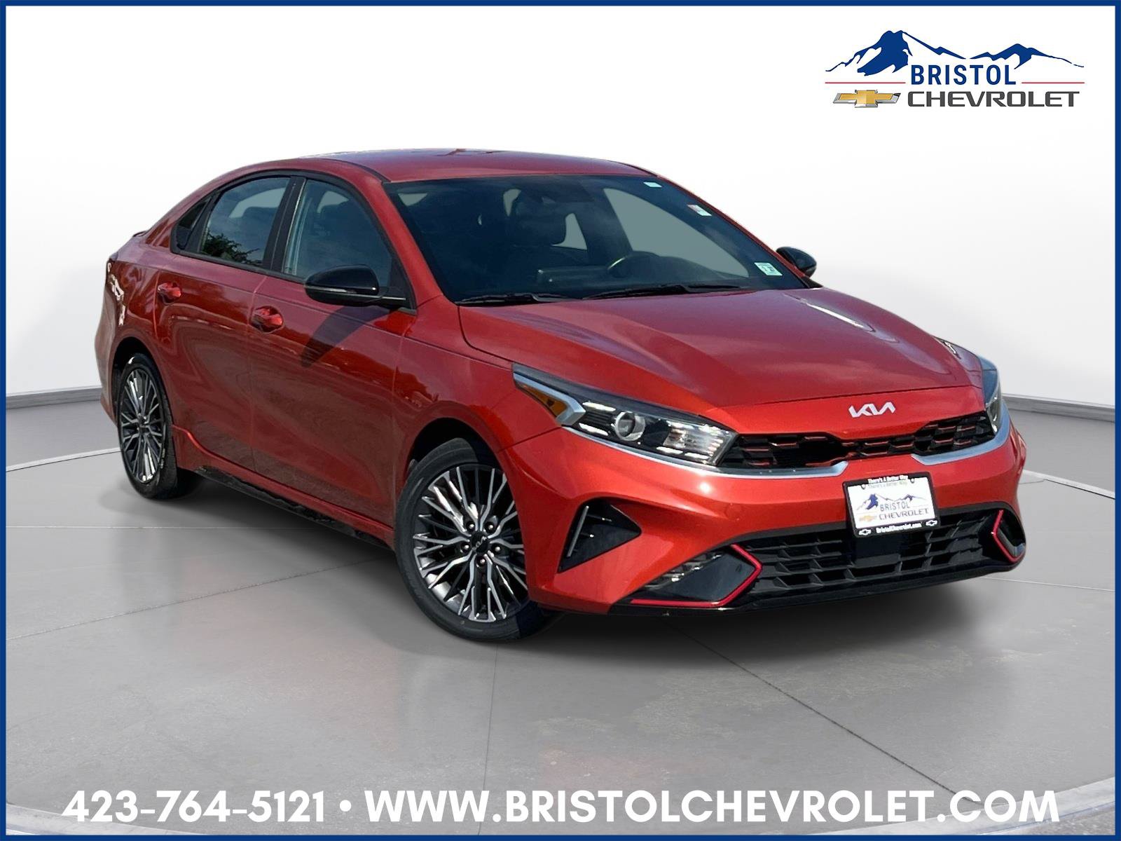 Used 2022 Kia Forte GT-Line w/ GT-Line Technology Package FWD image 1