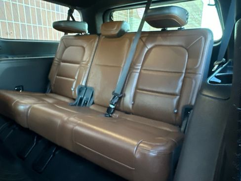 Used 2023 Lincoln Navigator L Reserve image 32
