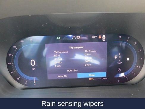 New 2025 Volvo XC60 B5 Plus w/ Protection Package Premier image 35