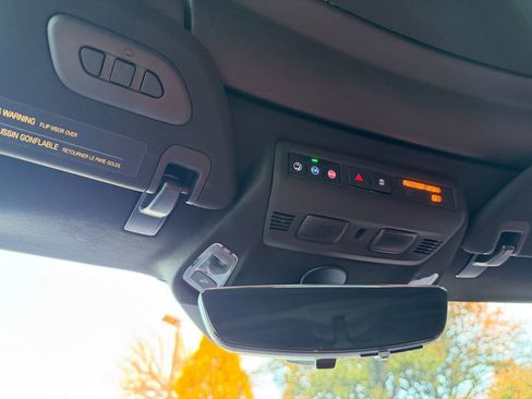 Used 2021 Chevrolet Corvette Stingray Preferred Cpe w/ 2LT image 28