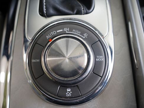Used 2019 INFINITI QX80 Limited AWD/4WD image 18