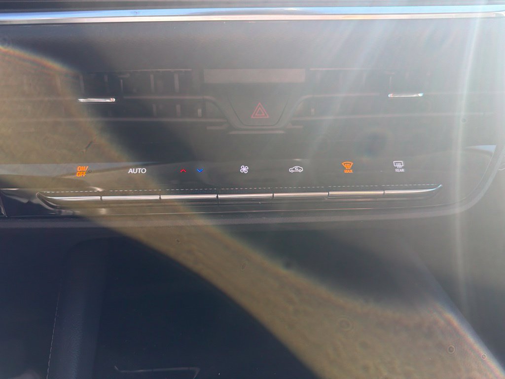 Used 2024 Buick Envision Preferred AWD/4WD image 25