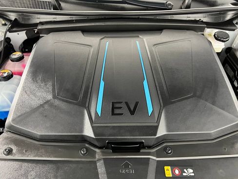 Used 2023 Hyundai Ioniq 5 SEL image 35