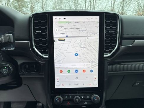 New 2025 Ford Ranger Lariat w/ FX4 Off-Road Package image 16