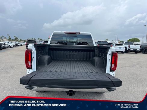New 2026 GMC Sierra 1500 SLT w/ SLT Premium Plus Package AWD/4WD image 16