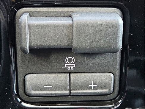 New 2026 Chevrolet Silverado 3500 LTZ w/ LTZ Convenience Package image 21