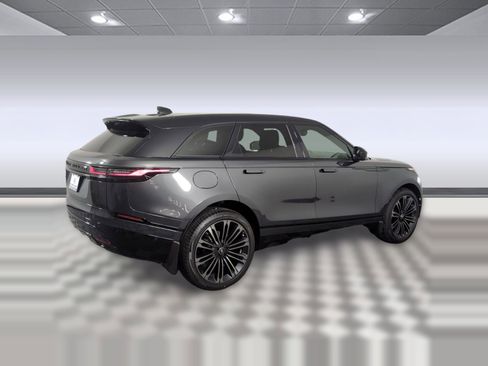 Used 2026 Land Rover Range Rover Velar Dynamic SE image 9